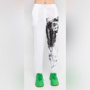NWT Ozai N Ku Crinkle Art House Pants, Black SIZE SMALL 6/8